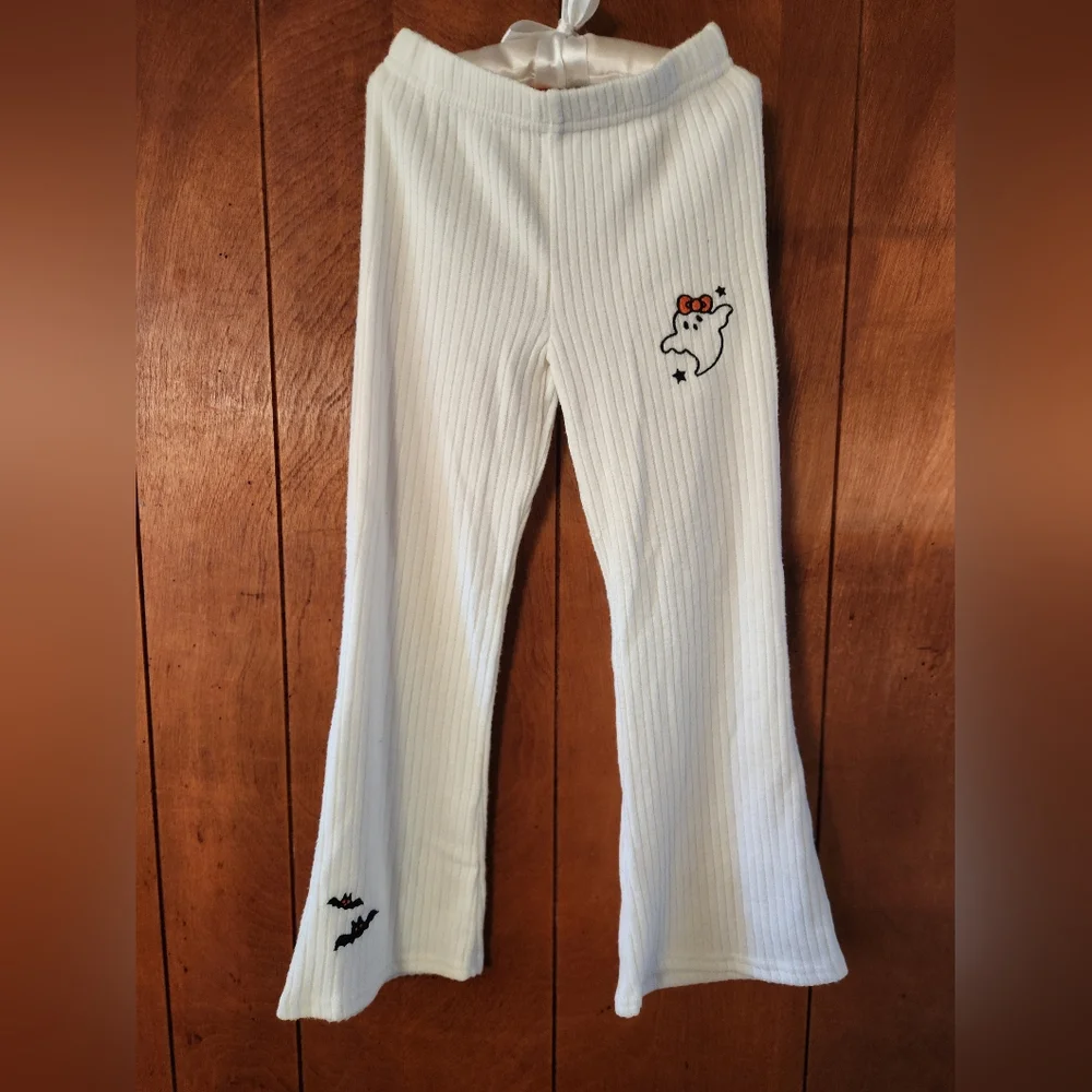 Hello Kitty White & Orange Girl's Pajama/Lounge Set, Size 5T, NWT